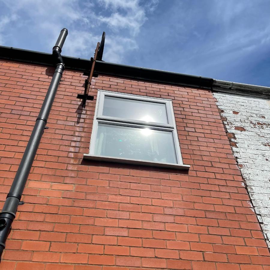 Pc Lodge Kingswood St Preston R1 Luaran gambar