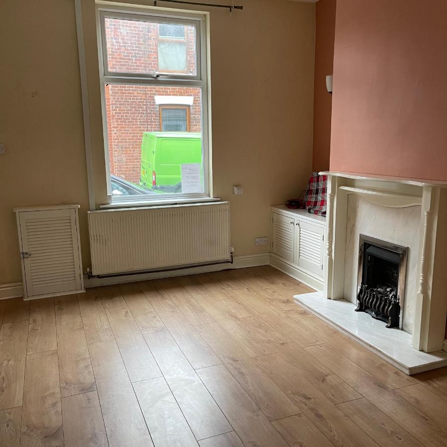Pc Lodge Kingswood St Preston R1 Luaran gambar