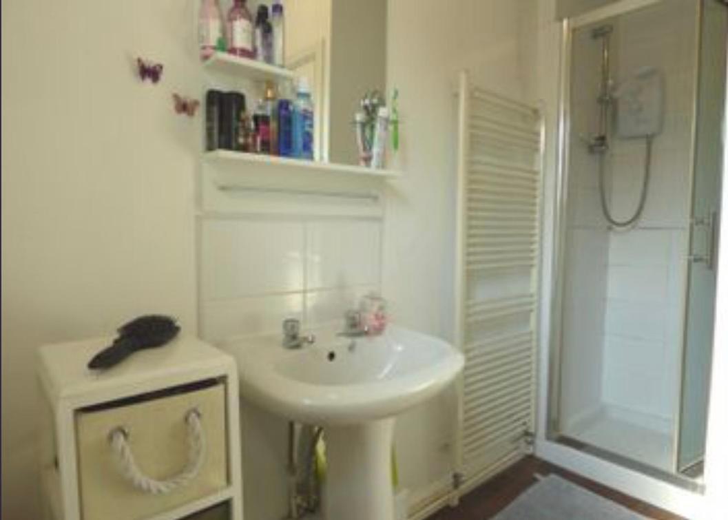 Pc Lodge Kingswood St Preston R1 Luaran gambar